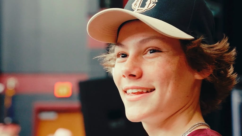 How Tall Is Maddox Batson?